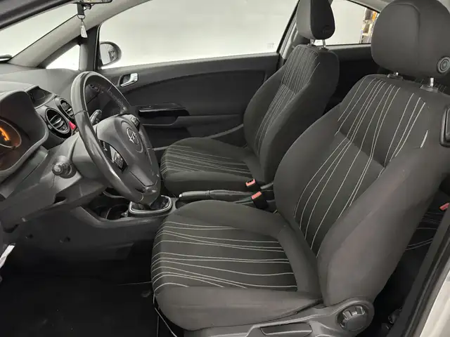 Opel Corsa view 15