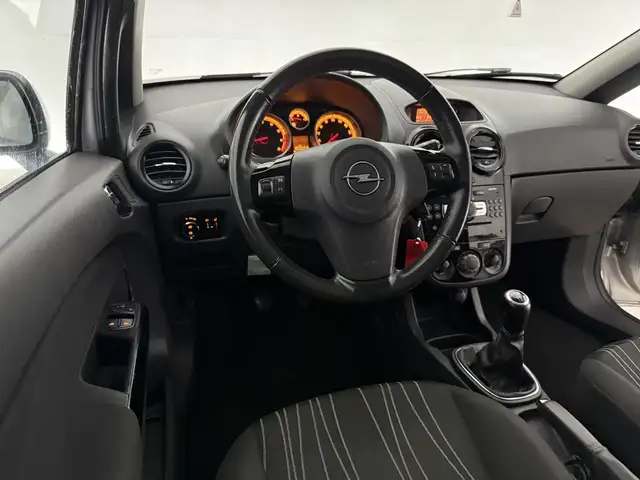 Opel Corsa view 14