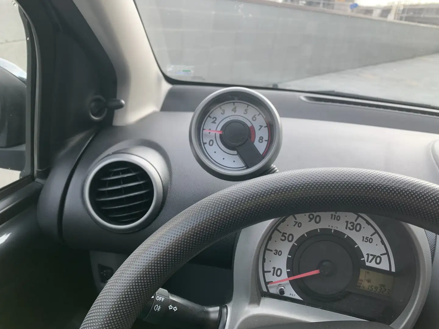 Peugeot 107 sweet years - 2