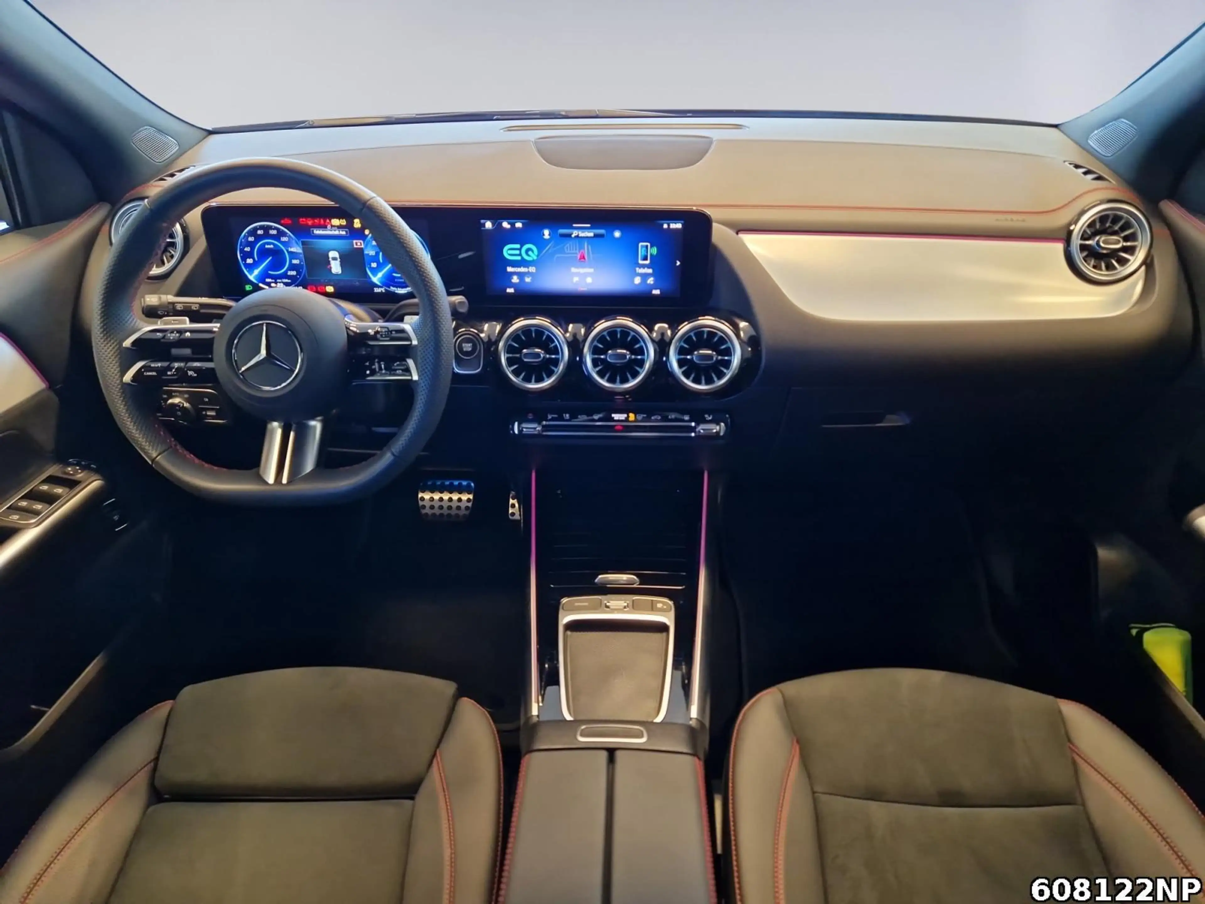 Mercedes-Benz EQA 300 4M AMG  Night Kamera Totw. CarPlay 18"LM — photo 8