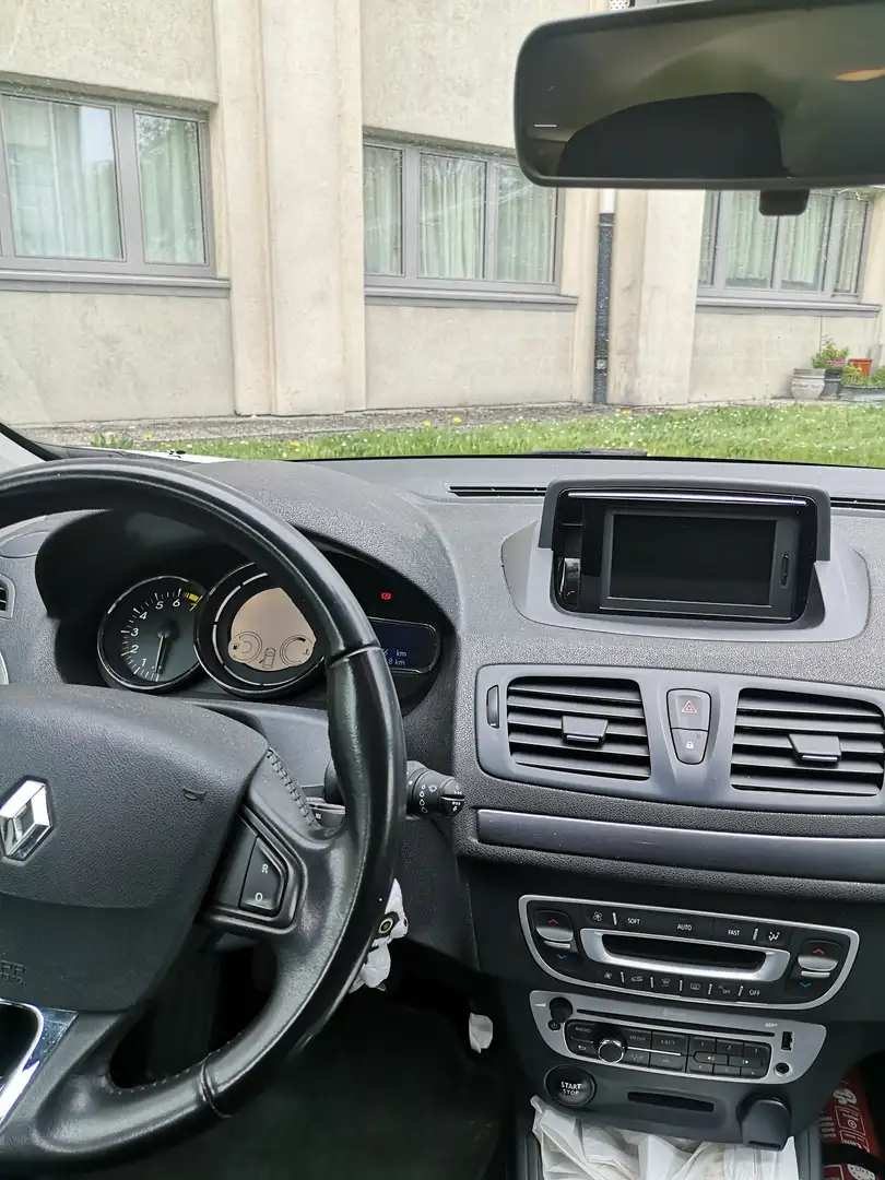 Renault Megane Mégane SW 1.2 TCe Energy Limited Blanc - 2