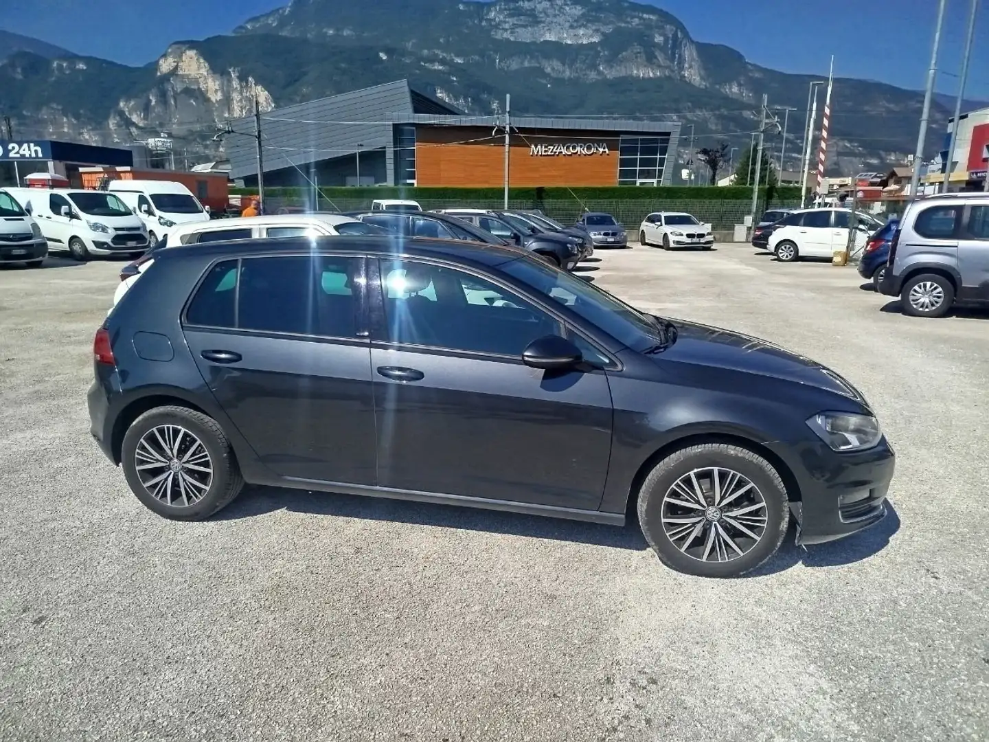 Volkswagen Golf Golf 5p 1.6 tdi Sport Allstar 110cv Grigio - 1
