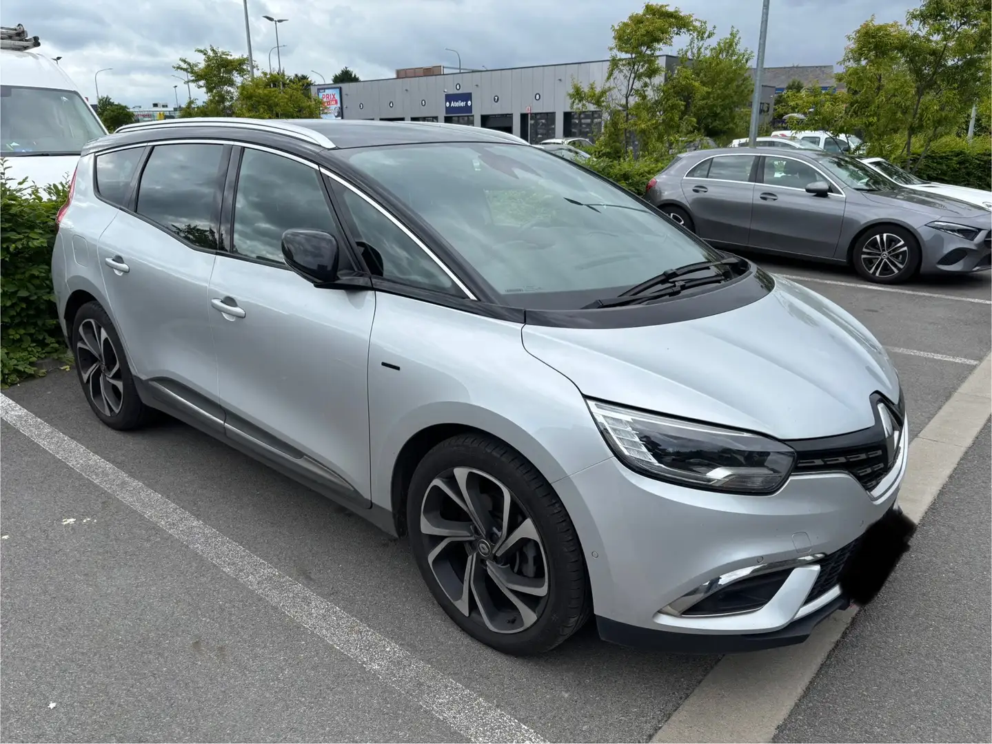 Renault Scenic 1.33 TCe Black Edition EDC GPF - 1