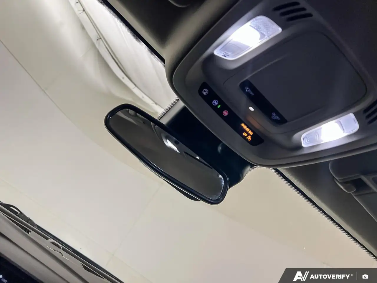 Buick Envision снимка Buick Envision