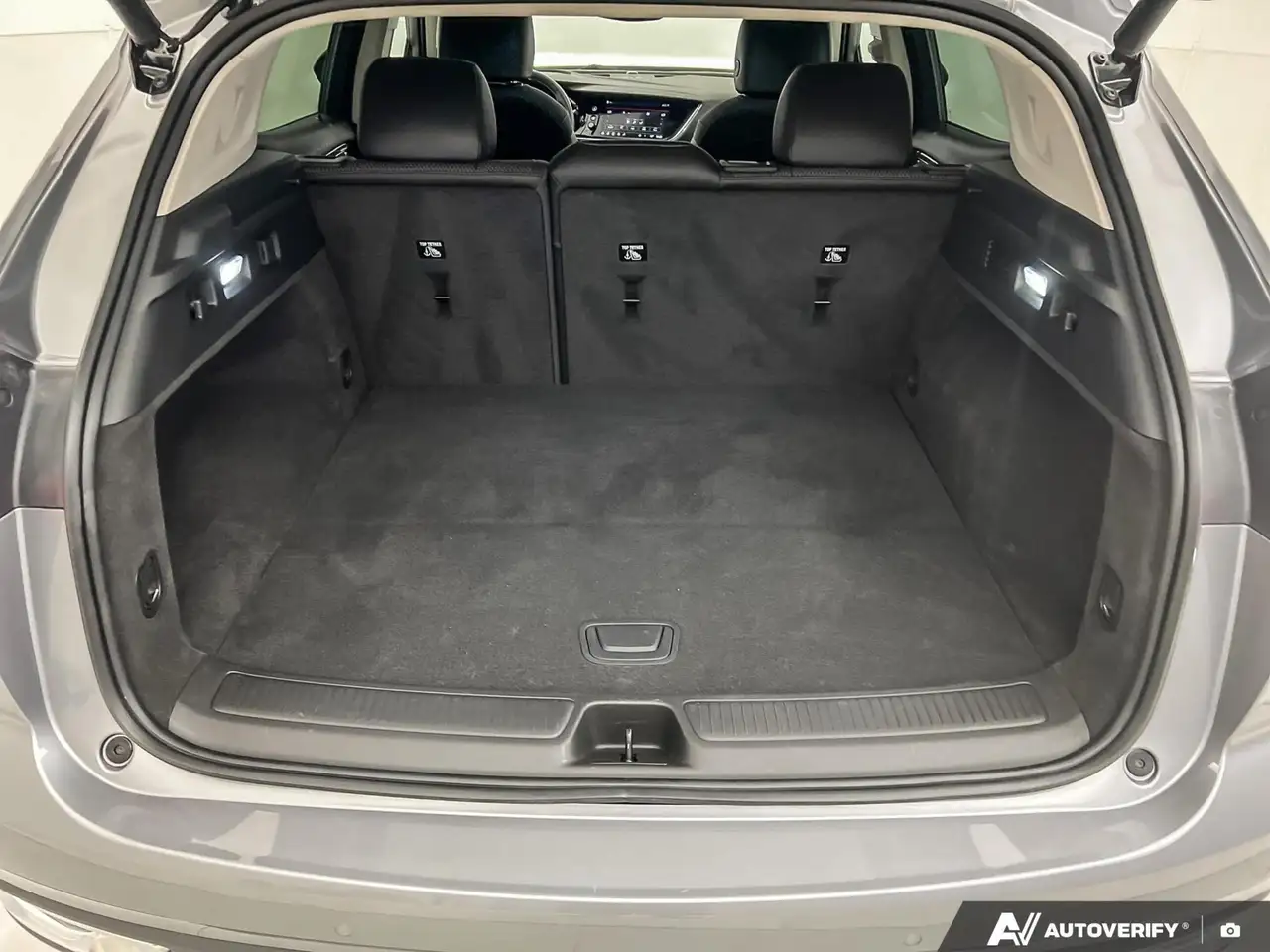 Buick Envision снимка Buick Envision