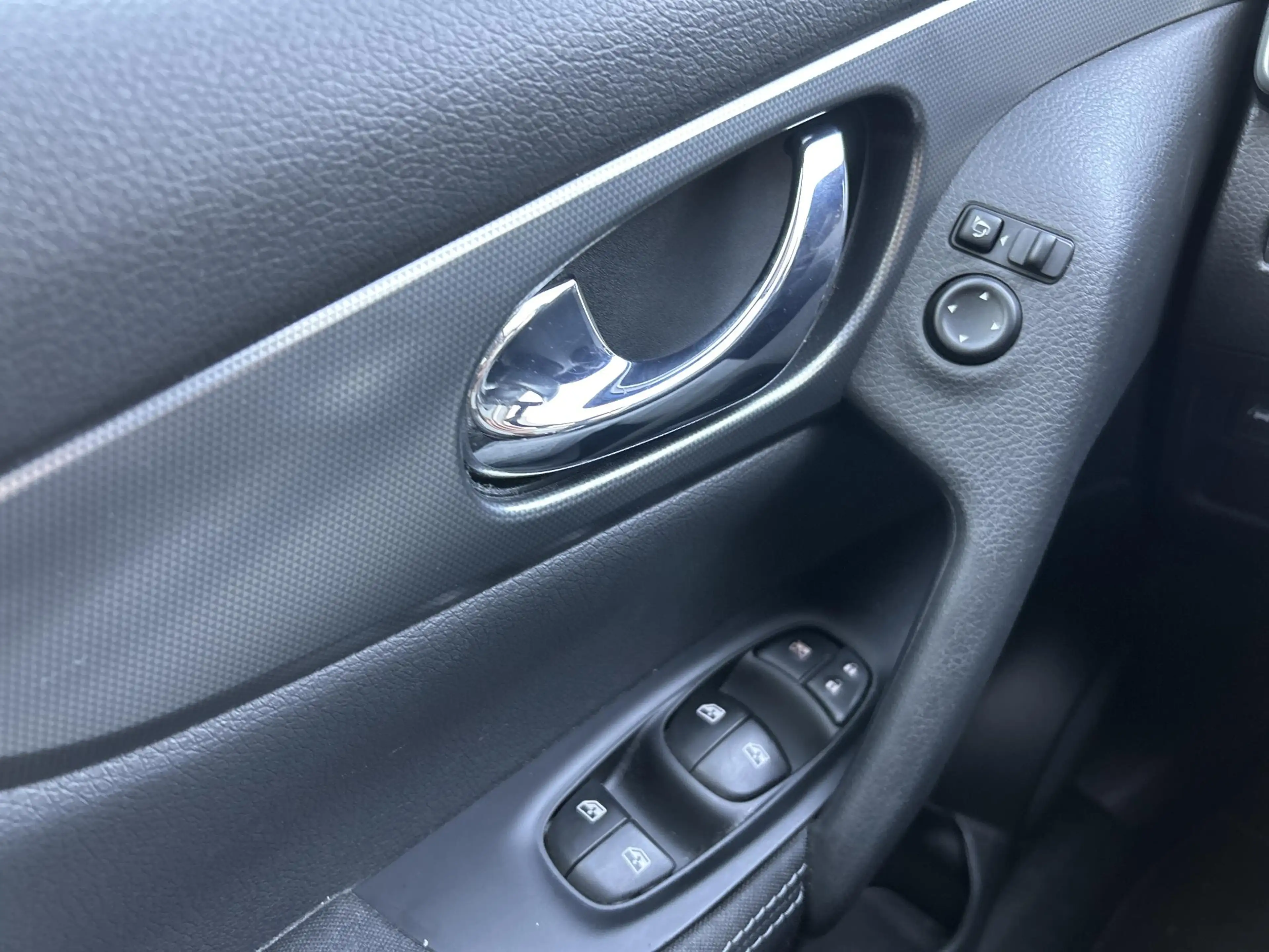 Nissan Qashqai 1.2 Tekna | Pano | Cruise | Climate | Navi | Stoel — photo 14