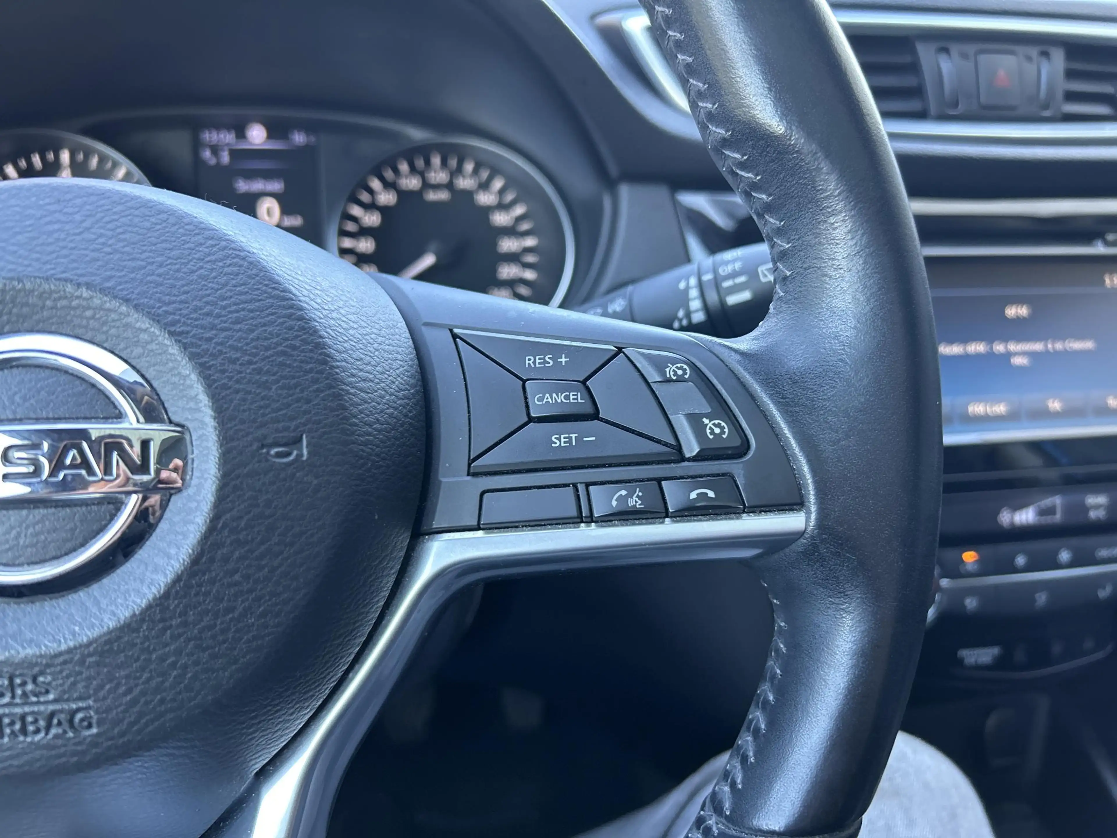 Nissan Qashqai 1.2 Tekna | Pano | Cruise | Climate | Navi | Stoel — photo 11