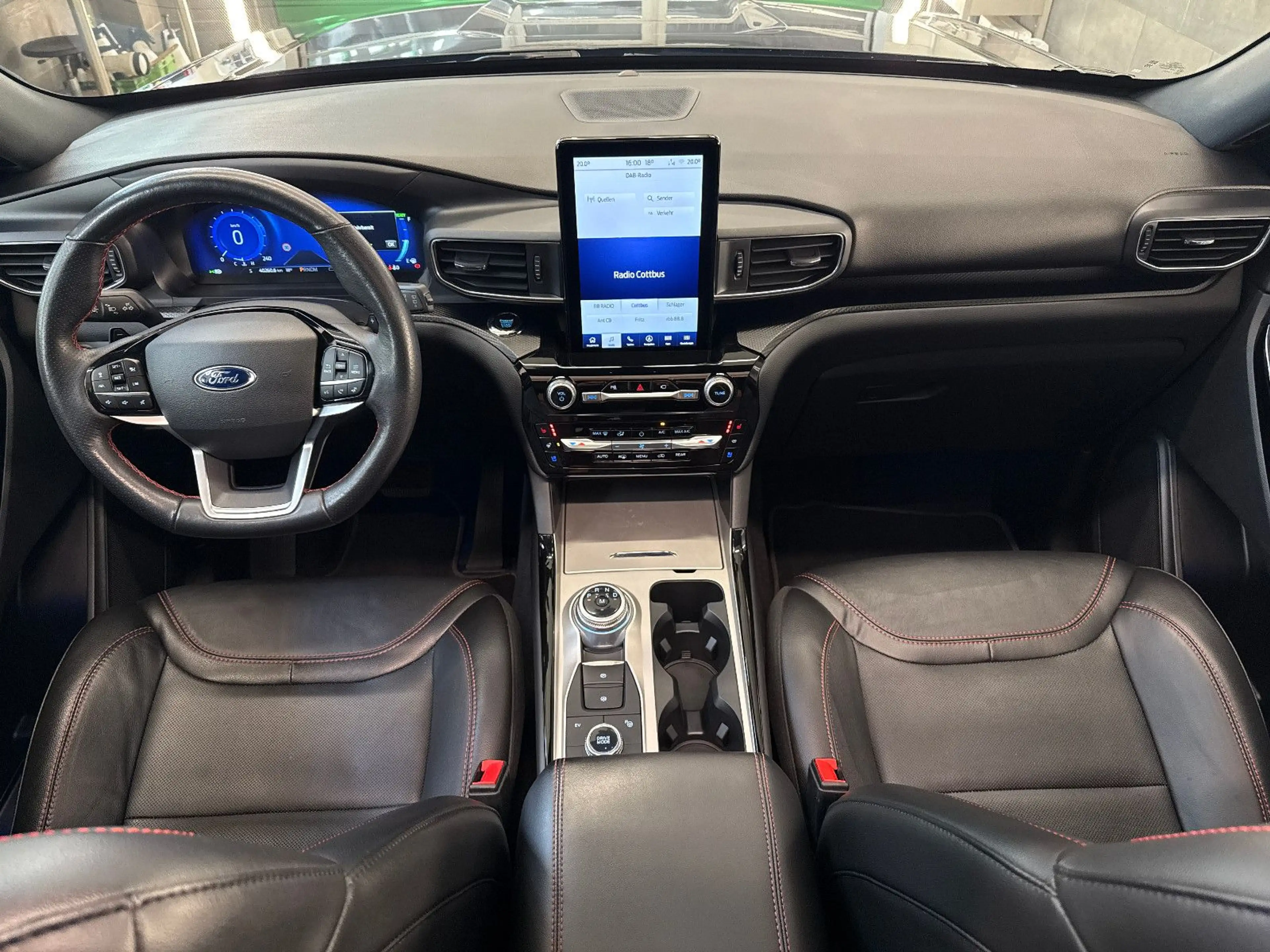 Ford Explorer ST-Line Plug-in-Hybrid 4x4 5J. GARANTIE — photo 8