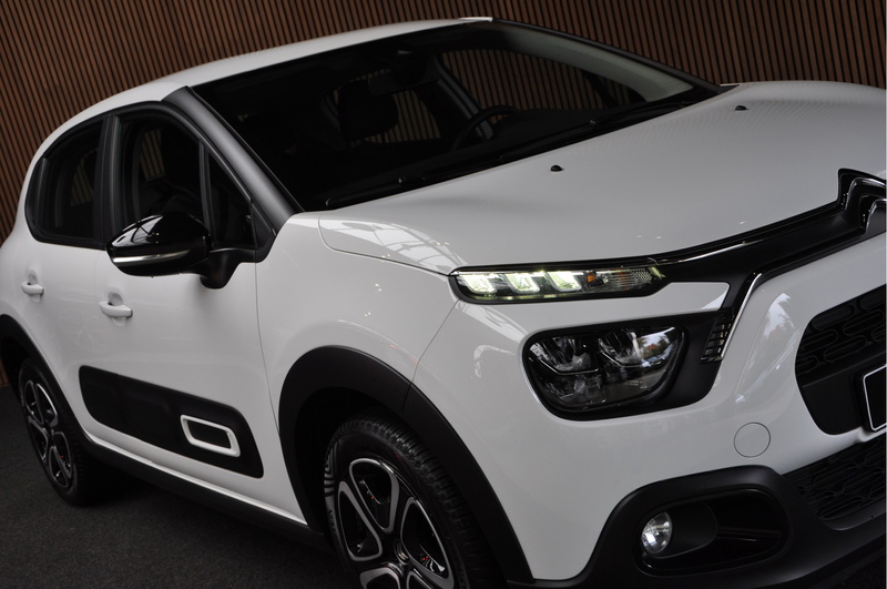 Citroen C3 1.2 Climate Stoel verwarming Navi PDC LM velgen Ca — photo 25