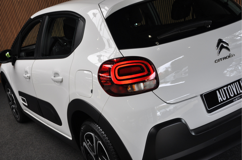 Citroen C3 1.2 Climate Stoel verwarming Navi PDC LM velgen Ca — photo 28