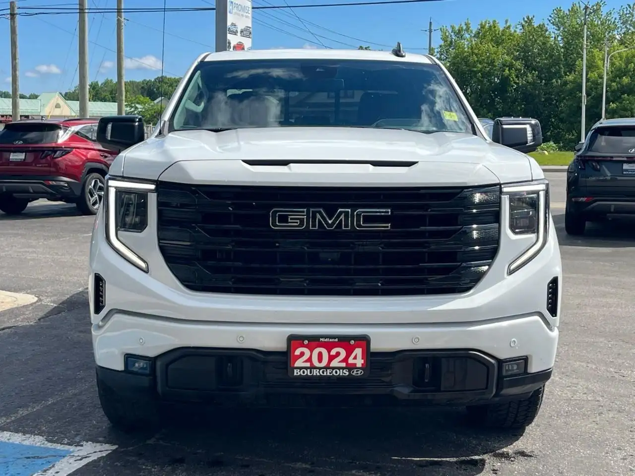 GMC Sierra 1500 photo GMC Sierra 1500