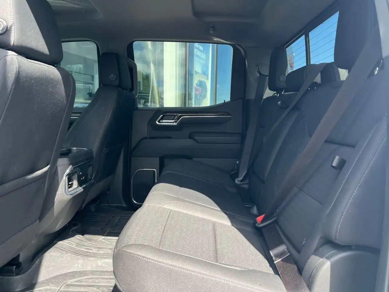 GMC Sierra 1500 photo GMC Sierra 1500