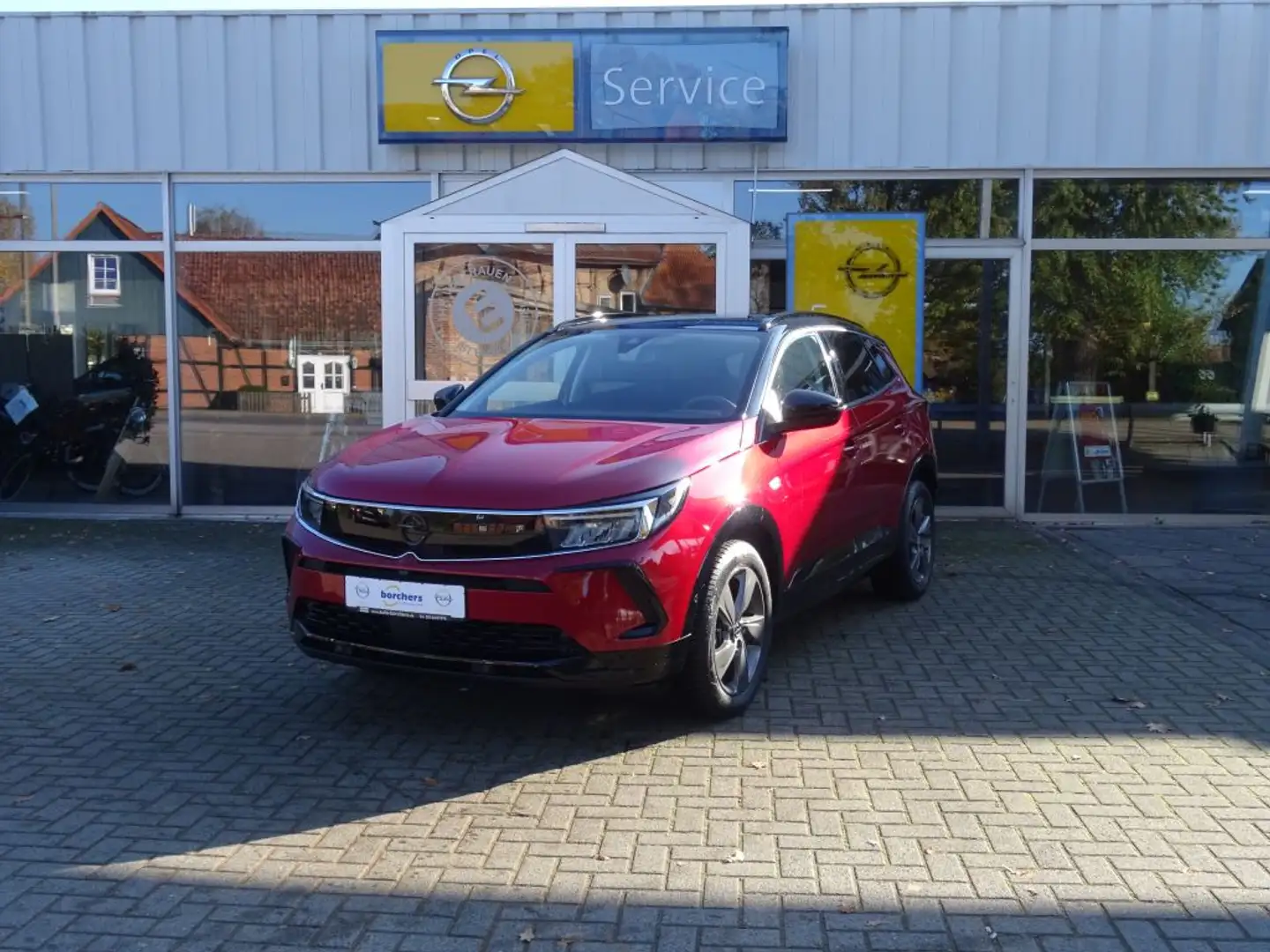 Opel Grandland 1.2 DI GS Rot - 1