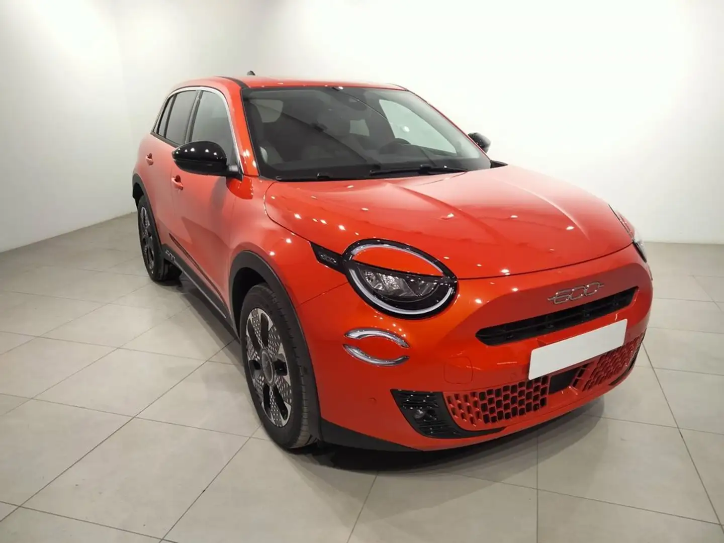 Fiat 600 e La prima 54kwh 115kw (156cv) Naranja - 2