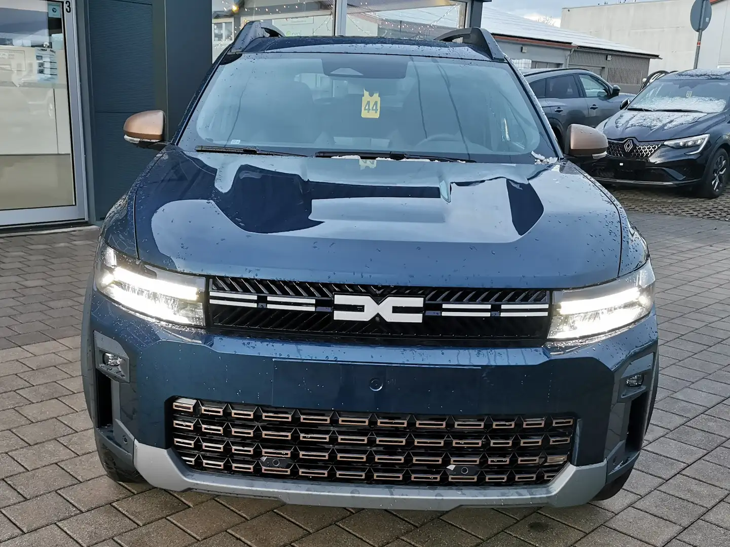 Dacia Bigster TCe 130 Mild-Hybrid Extreme 4x4 [Allrad*W-Paket] Blau - 2