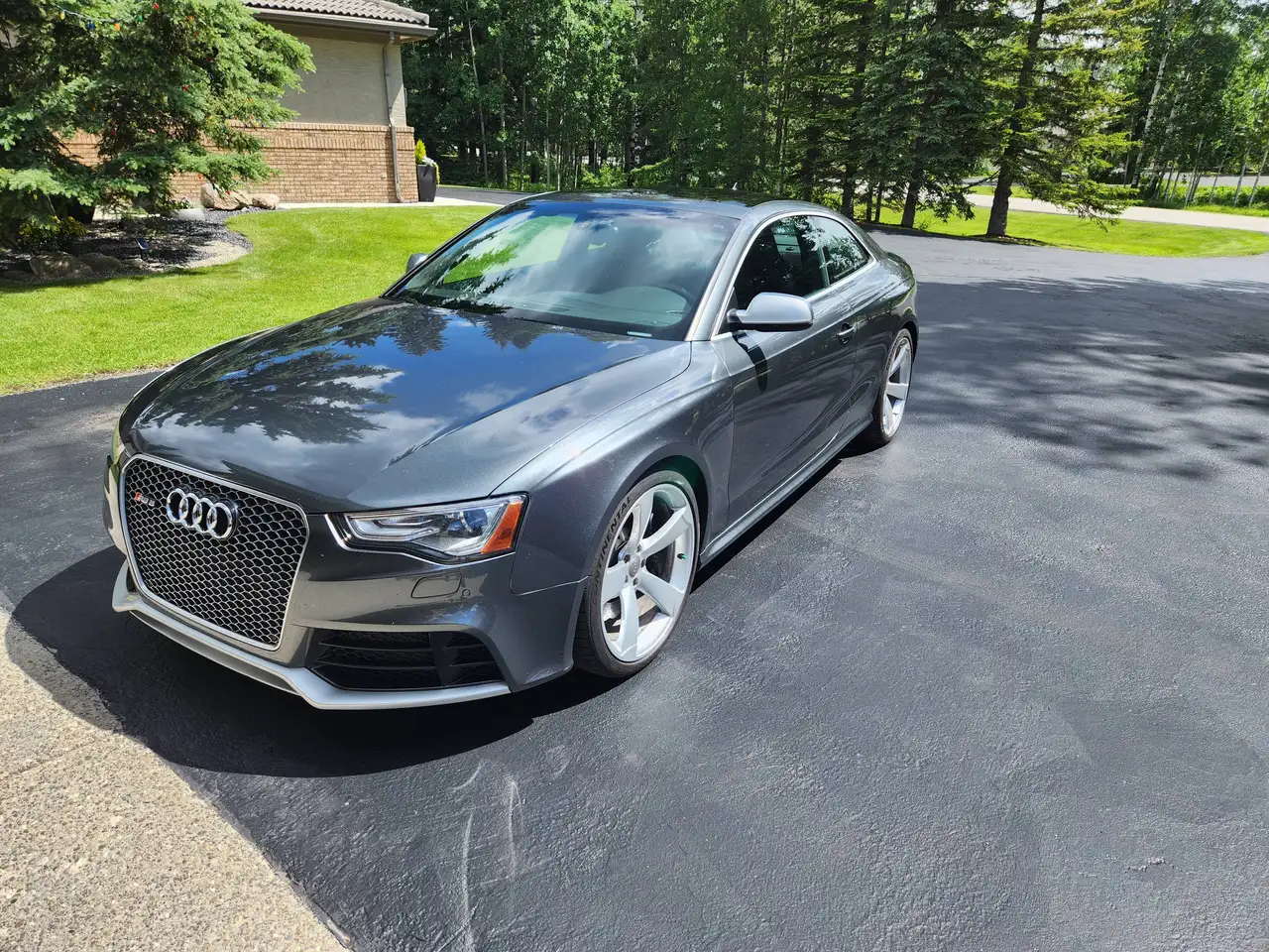 Audi RS5 снимка Audi RS5