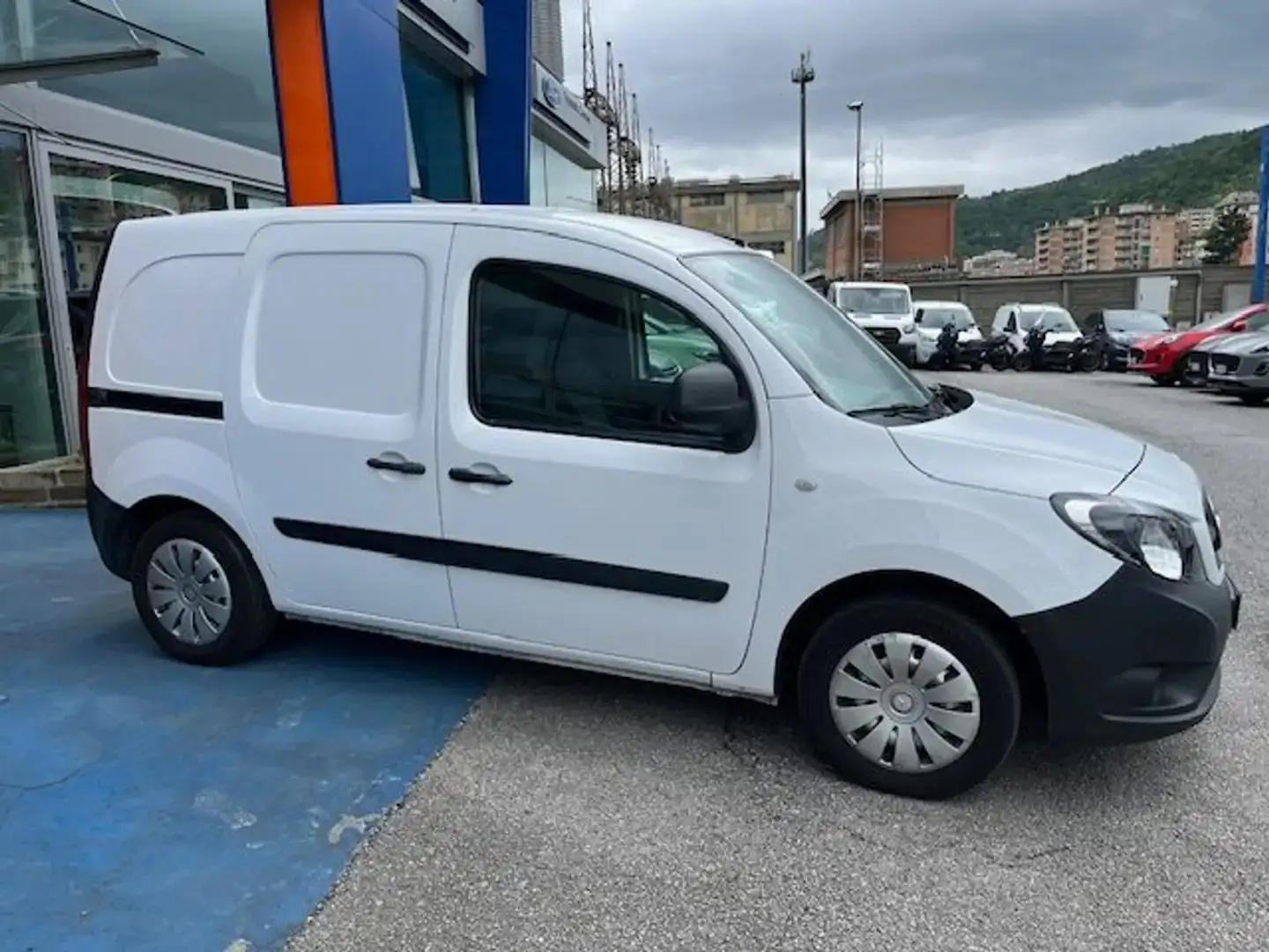 Mercedes-Benz Citan Van 111 F-long 1,5 td 115cv Bianco - 2