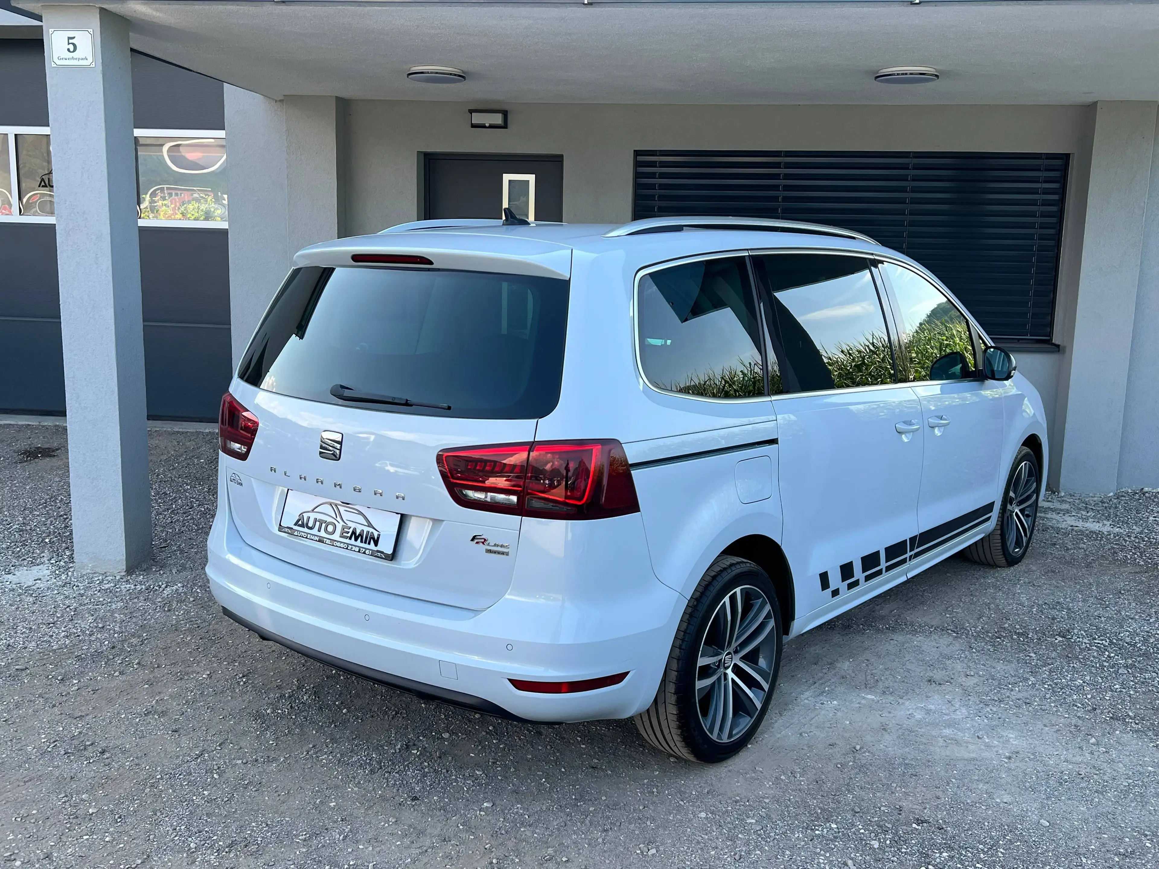 SEAT Alhambra FR 2,0 TDI DSG 4WD *ALLRAD* — photo 5
