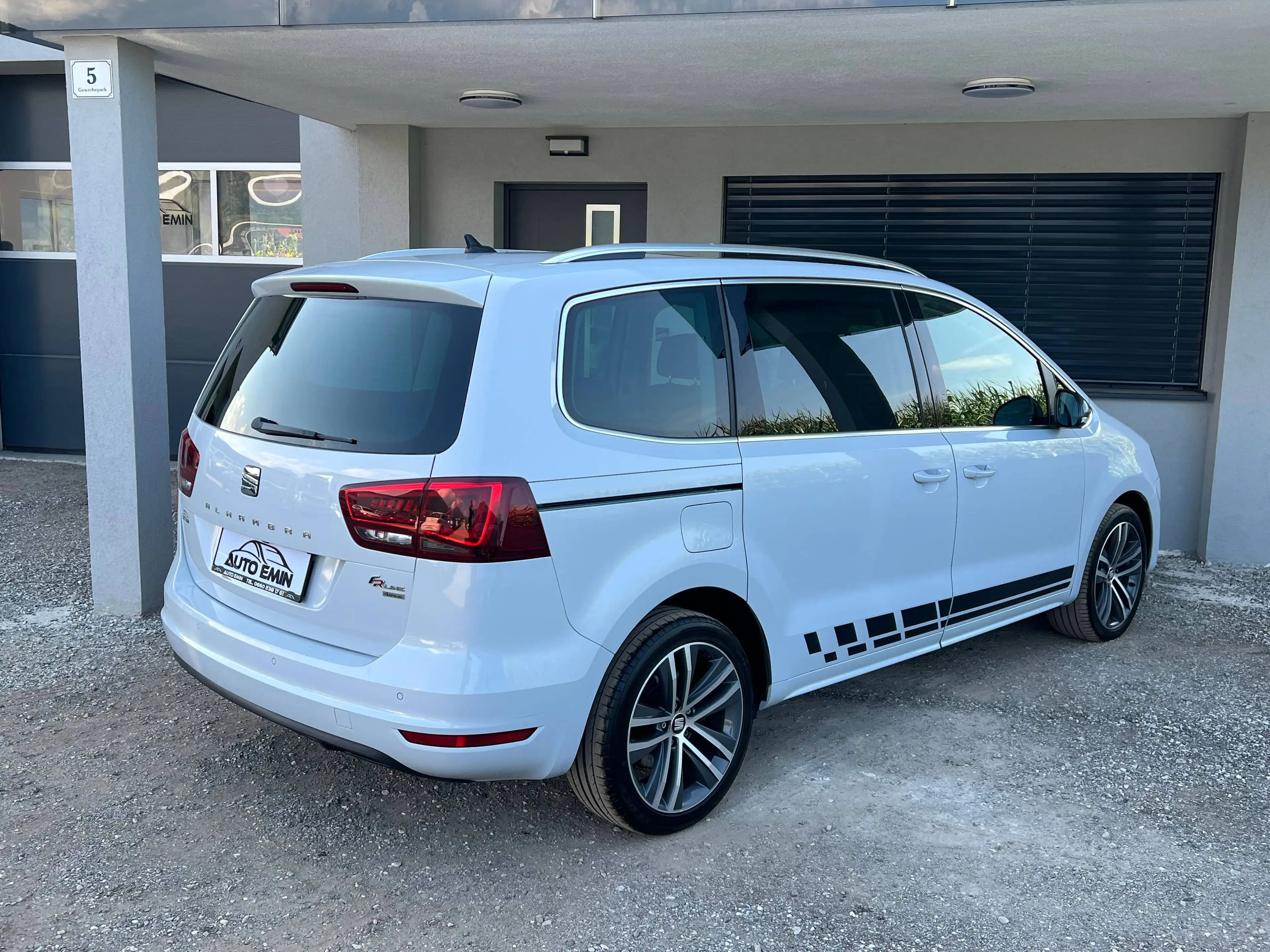 SEAT Alhambra FR 2,0 TDI DSG 4WD *ALLRAD* — photo 6