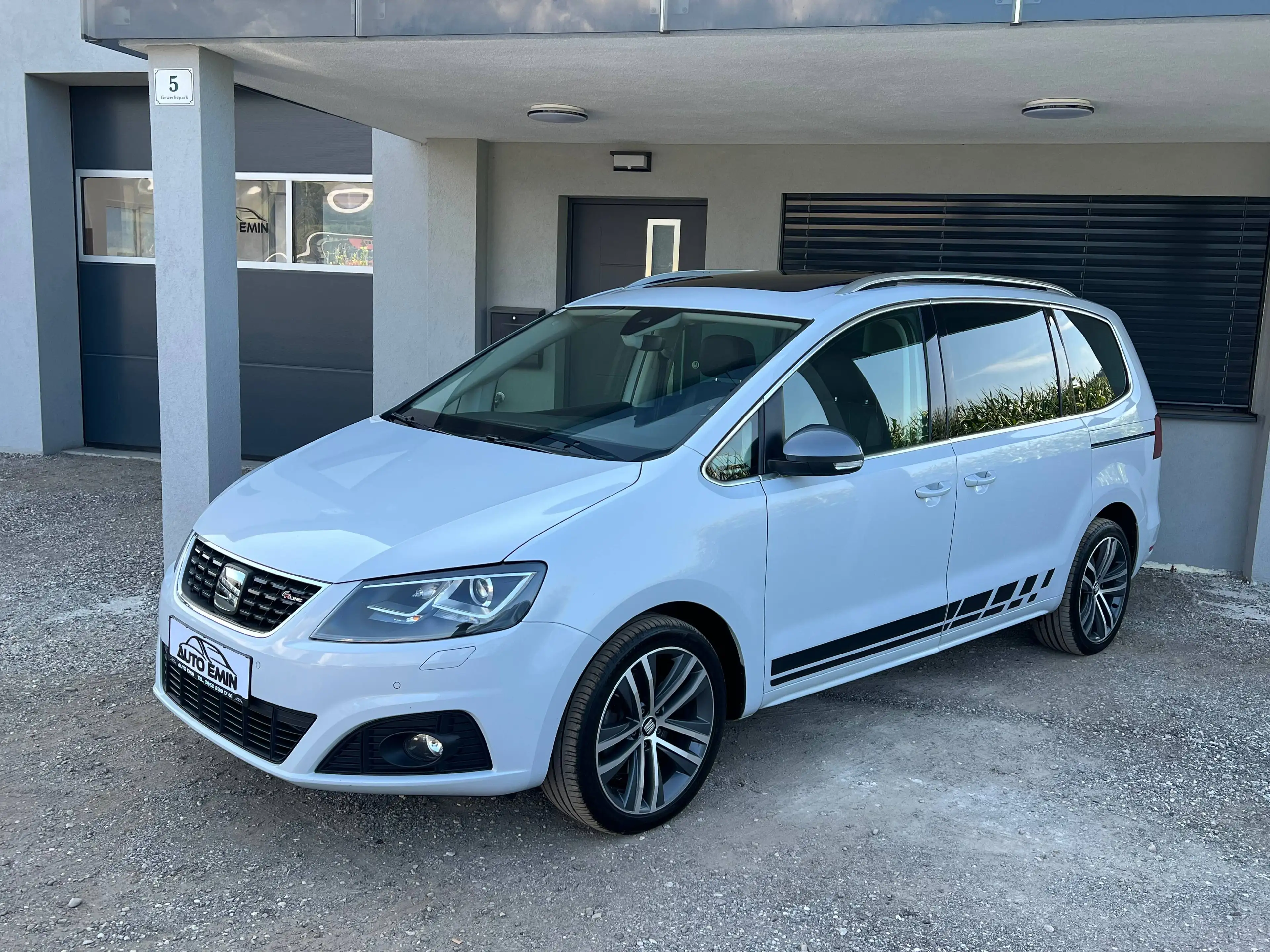 SEAT Alhambra FR 2,0 TDI DSG 4WD *ALLRAD* — photo 2