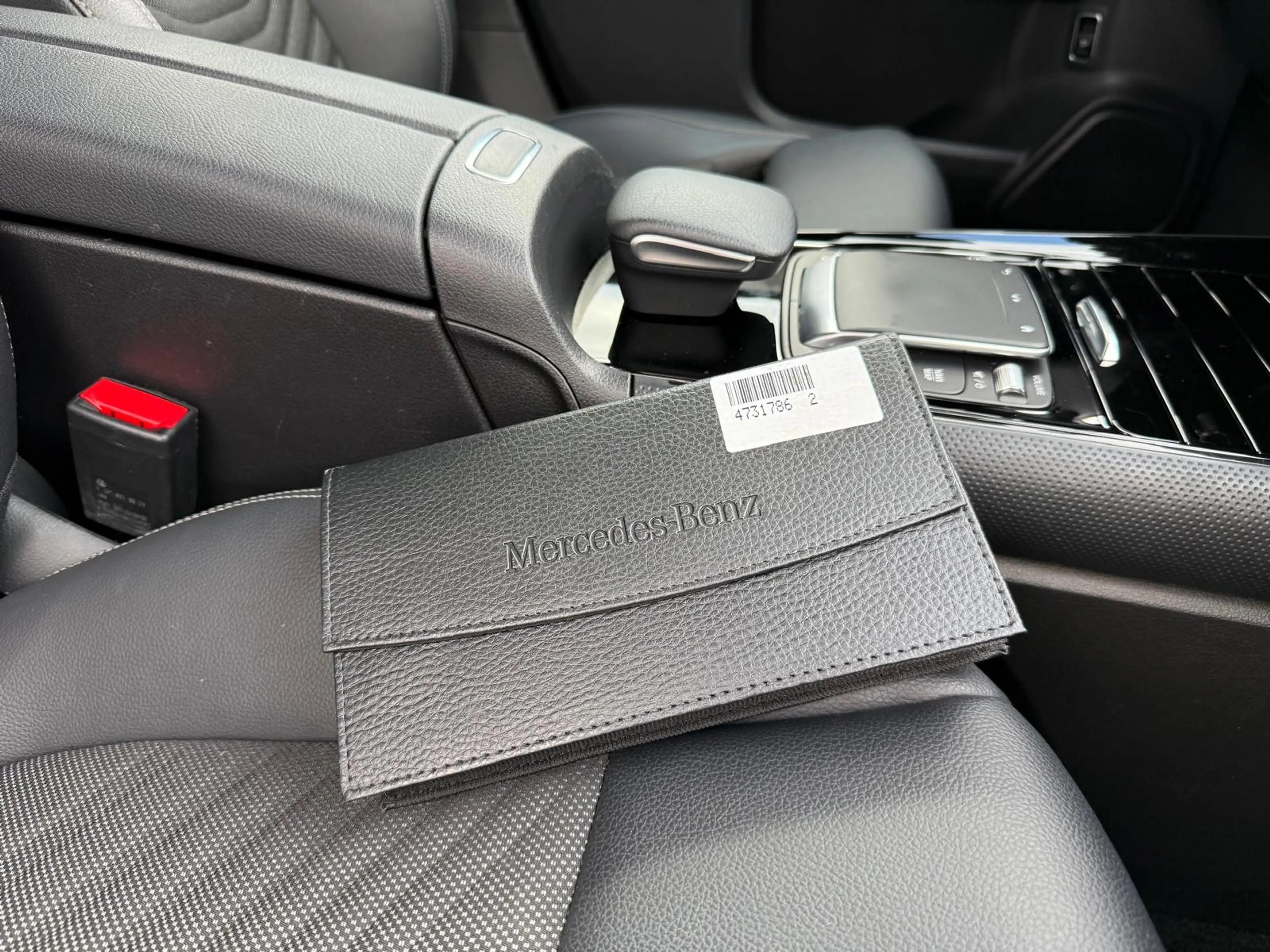 Mercedes-Benz GLA 180 Aut. Navi Stoelverw. ACC Org. Nederlands — photo 18
