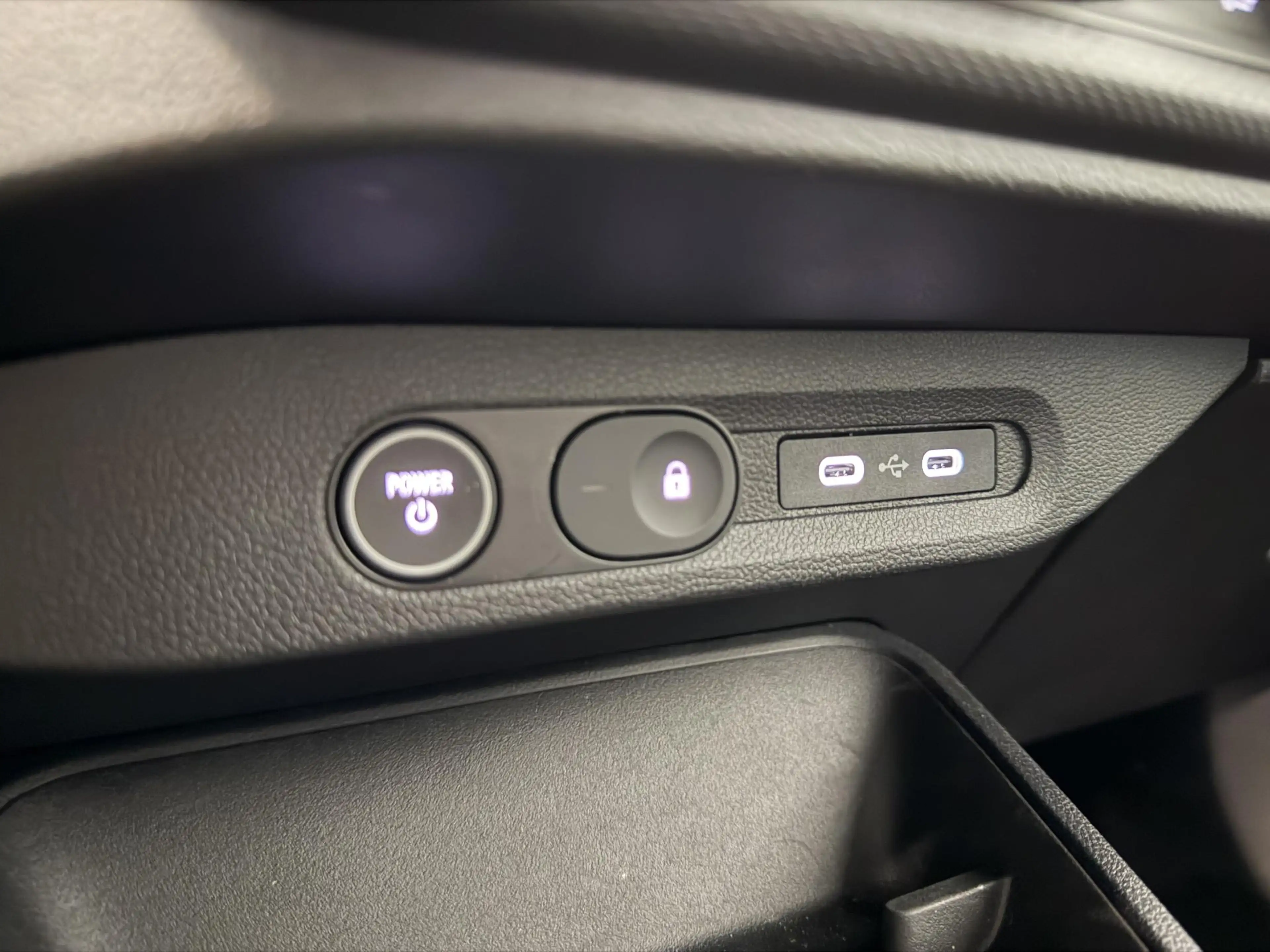 Renault Twingo urban range techno 27.5 kWh | DEMO | Pack Privileg — photo 36