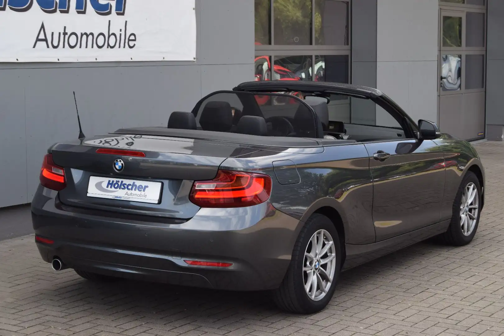 BMW 218 i Cabrio AdvantageNavi,Volleder,Parks,V&H,,,, Gris - 2