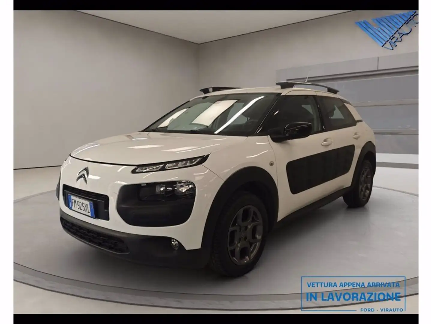 Citroen C4 Cactus 1.6 BlueHDI Feel Fehér - 1