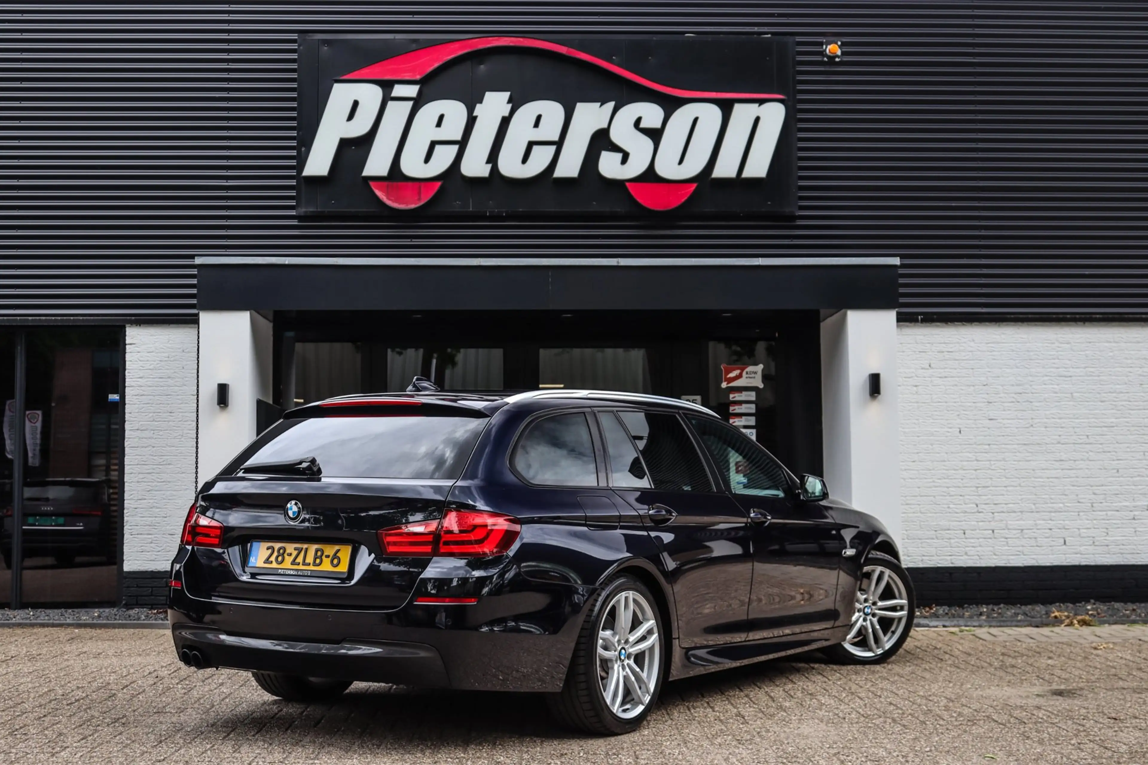 BMW 528 5-serie Touring 528i M-Pakket ORIGINEEL NL NAP LED — photo 8