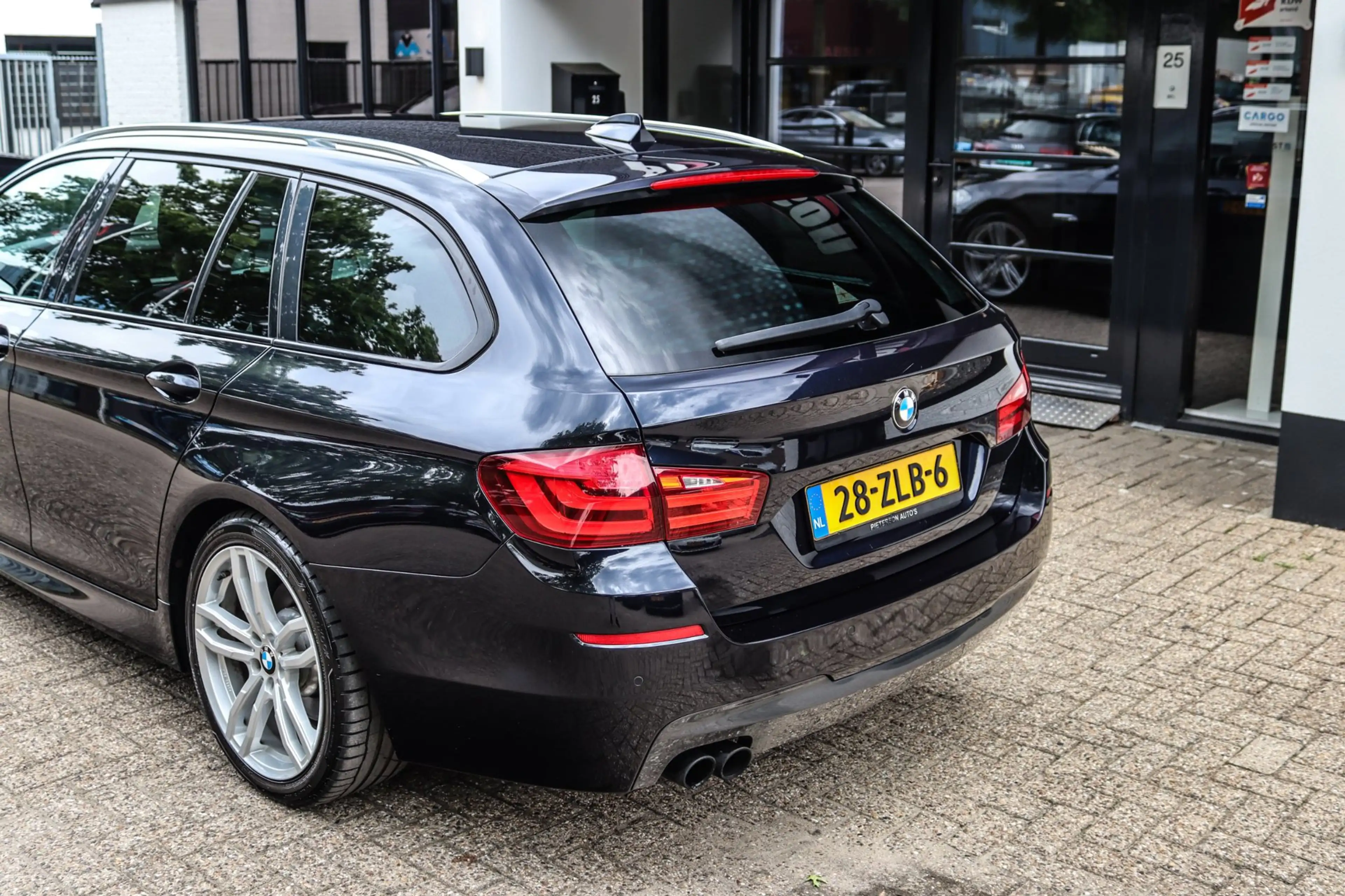 BMW 528 5-serie Touring 528i M-Pakket ORIGINEEL NL NAP LED — photo 7