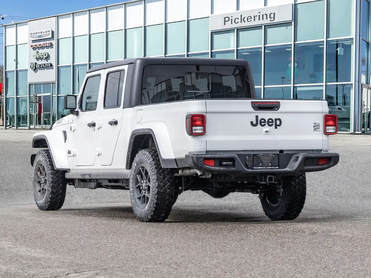 Jeep Gladiator снимка Jeep Gladiator