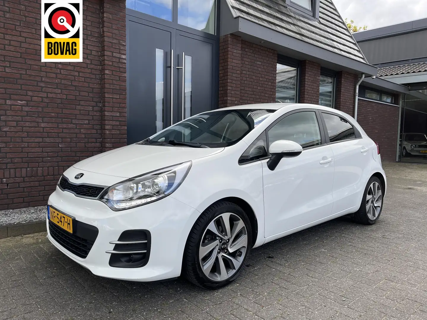 Kia Rio 1.2(4cil.) CVVT ExecutiveLine NAV | LED | CAMERA | Wit - 1