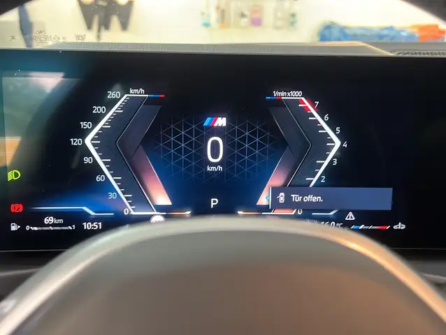 BMW M view 9