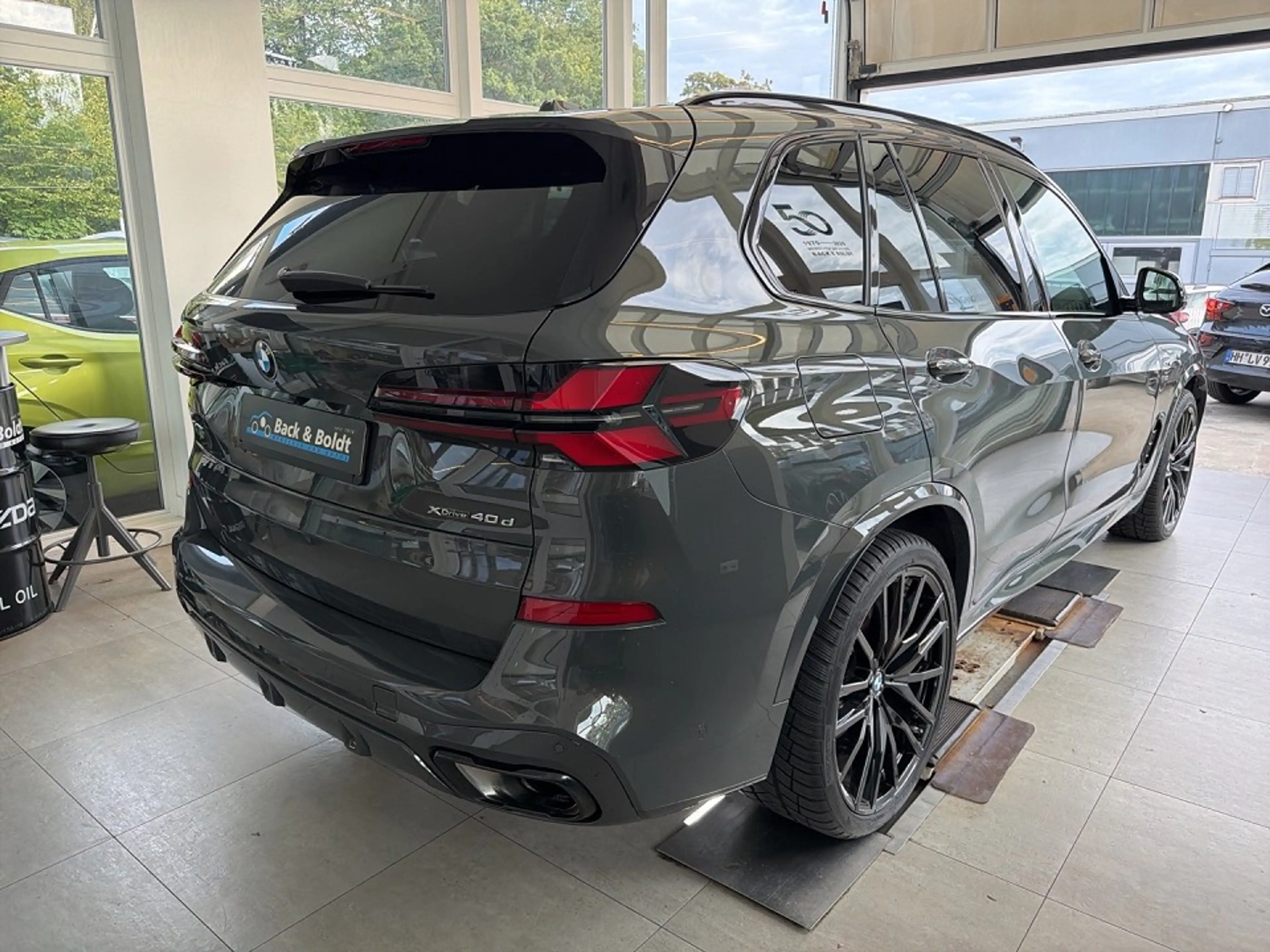 BMW X5 40d xDrive MSPORT+PANO+AHK+STANDHZG+22ZOLL — photo 4