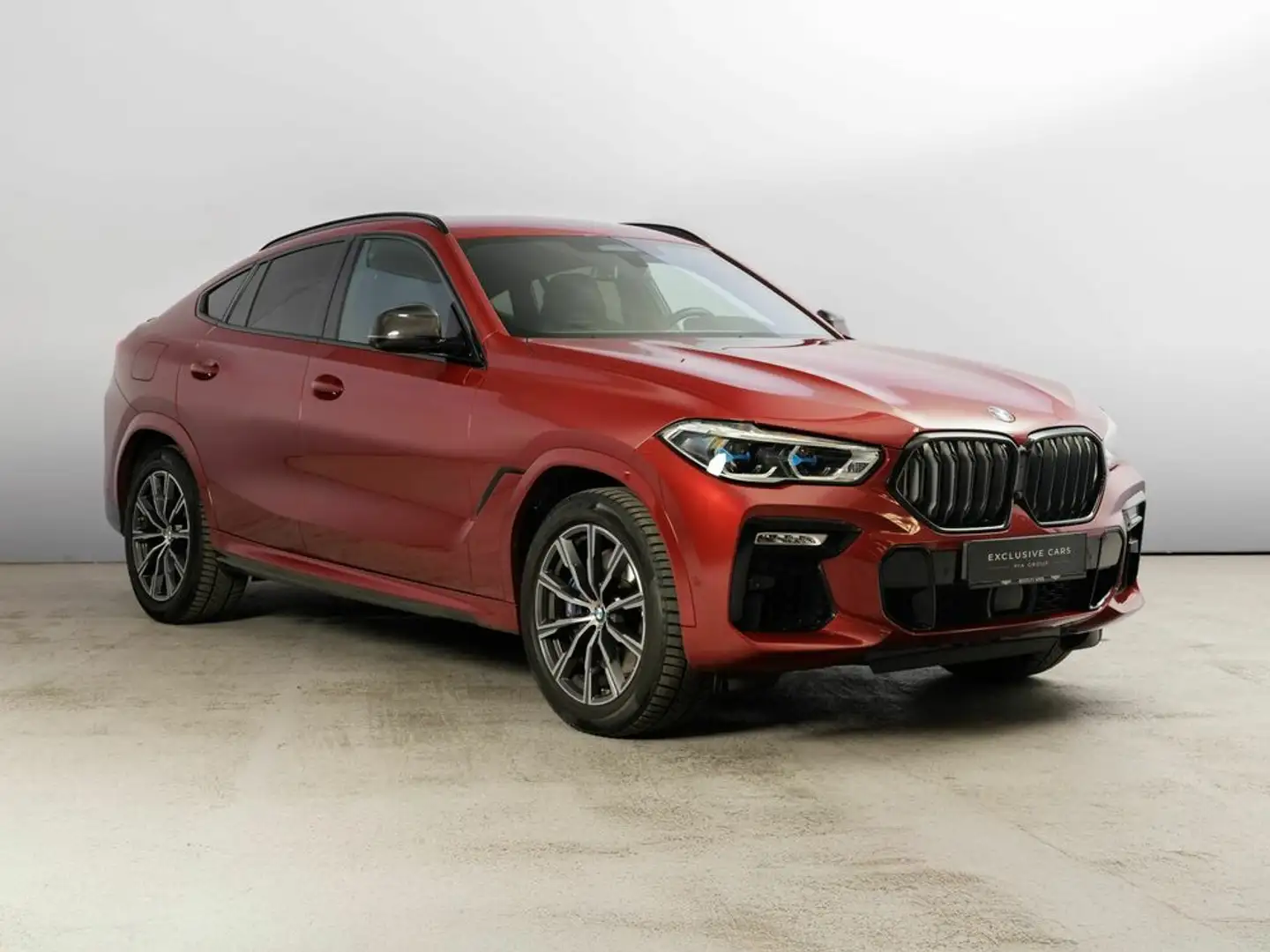 BMW X6 M 50 d Красный - 1