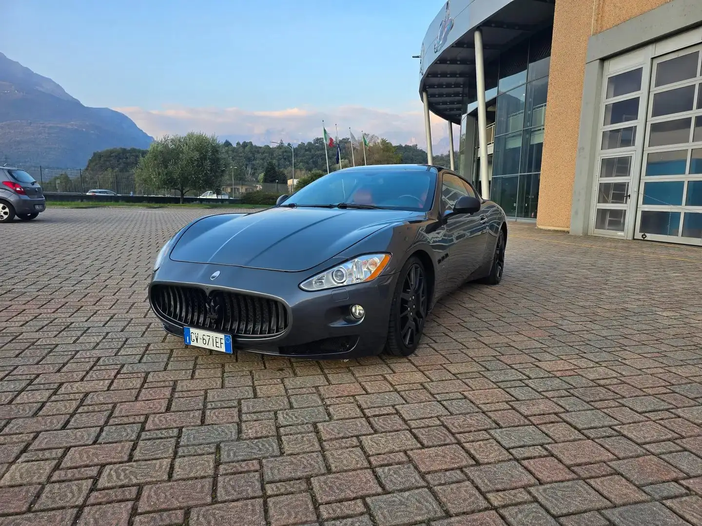 Maserati GranTurismo Granturismo 4.2 auto Grijs - 1
