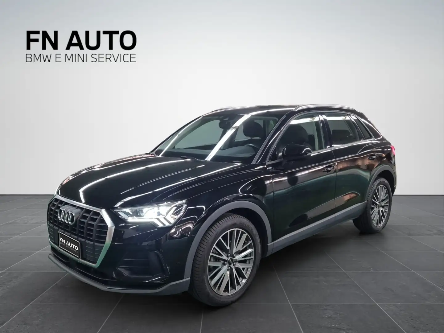 Audi Q3 35 TDI S tronic Business Nero - 1