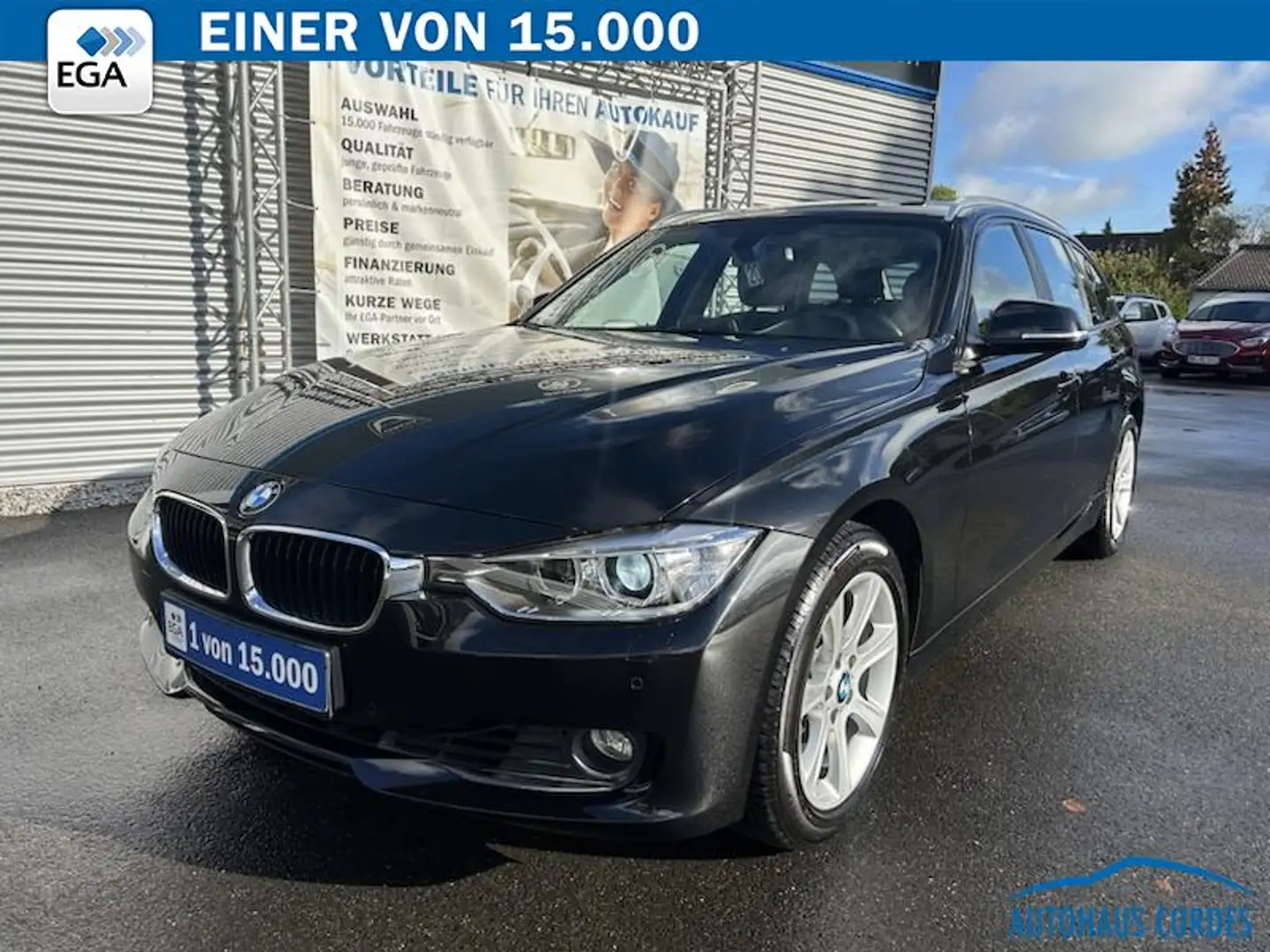 BMW 320 i TOURING F 31 KLIMA*SHZG*NAVI*BTH*XENON*ALU*PDC Noir - 1