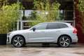 Volvo XC60 Plus Dark Recharge Plug-In Hybrid AWD | Trekhaak | Grau - thumbnail 4