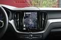 Volvo XC60 Plus Dark Recharge Plug-In Hybrid AWD | Trekhaak | Grau - thumbnail 18