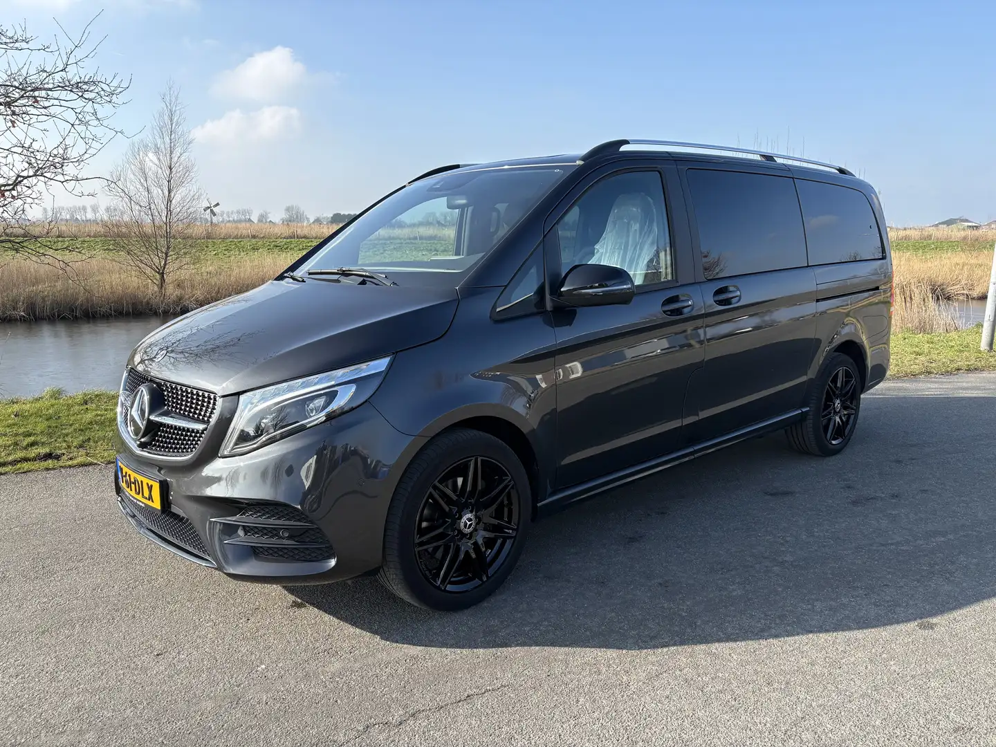 Mercedes-Benz V 220 CDI Lang DC Grijs - 1