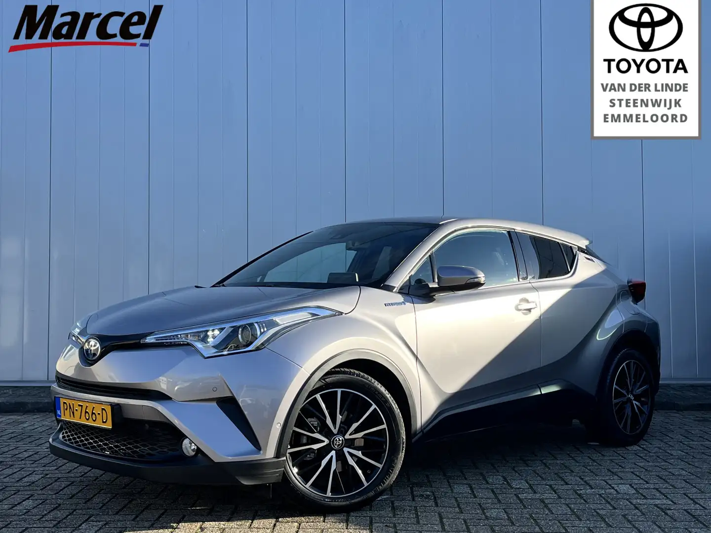 Toyota C-HR 1.8 Hybrid Executive Half Leder Stoelverwarming Na Grijs - 1