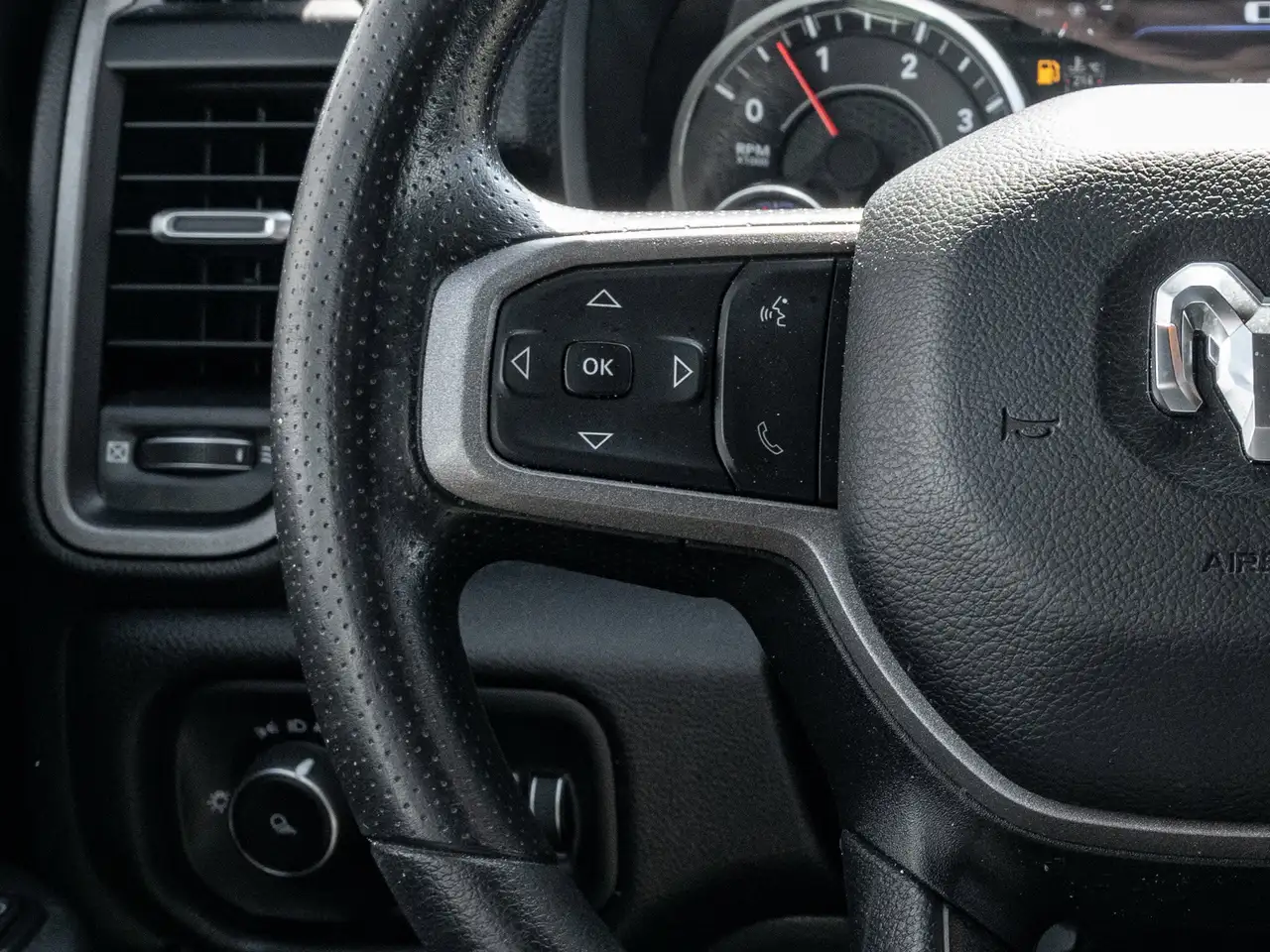 RAM 3500 снимка RAM 3500