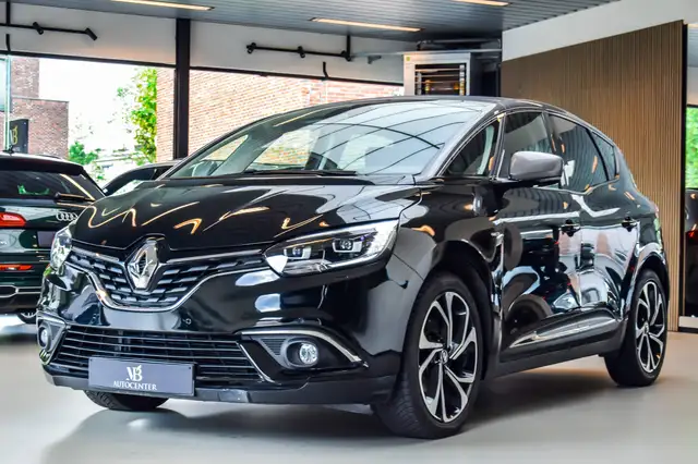 2018 Renault Scenic in Black for sale