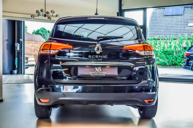 Renault Scenic view 13