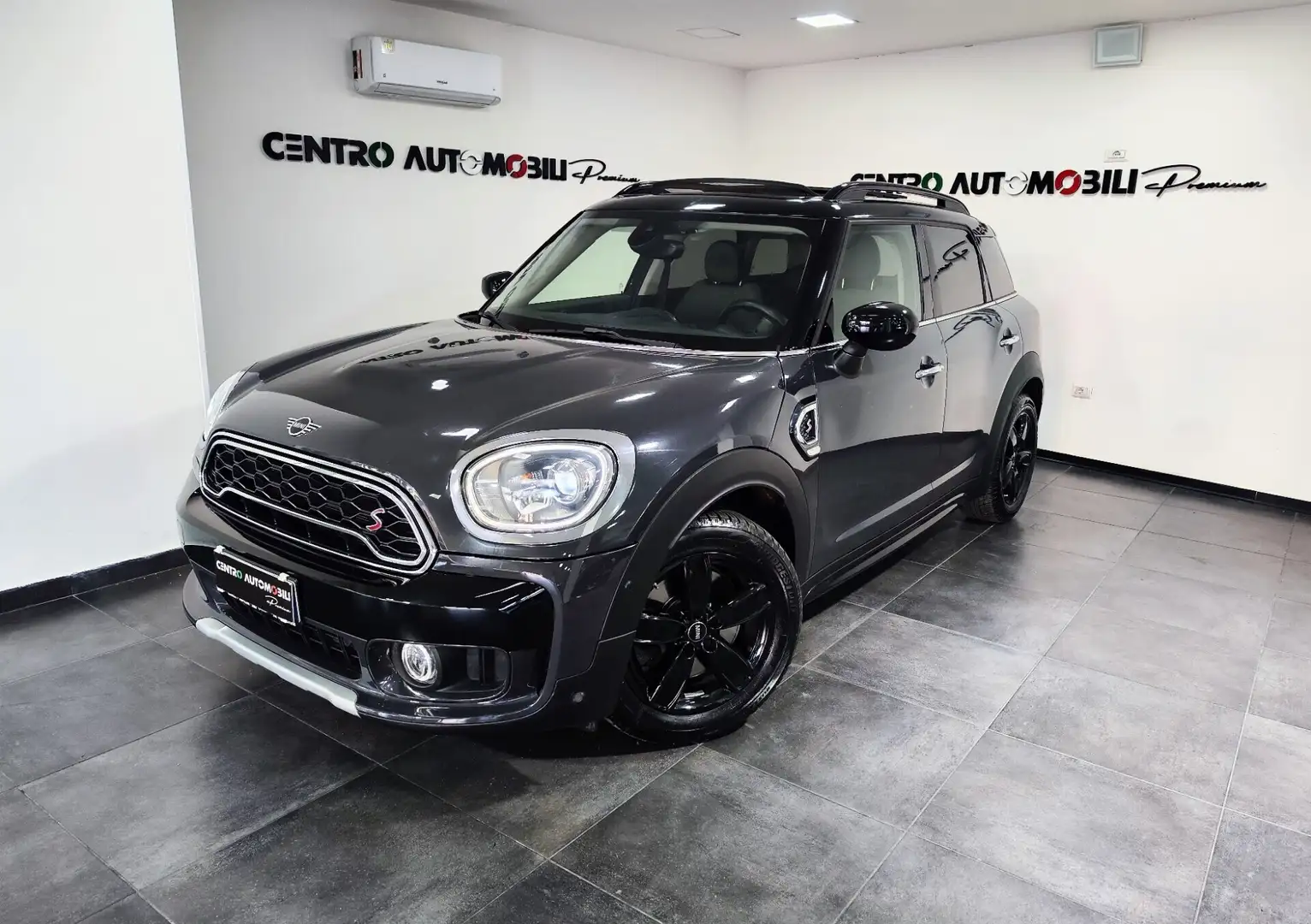 MINI Cooper SD Countryman Mini 2.0 Cooper SD Countryman UNICO PROPRIETARIO Gris - 1