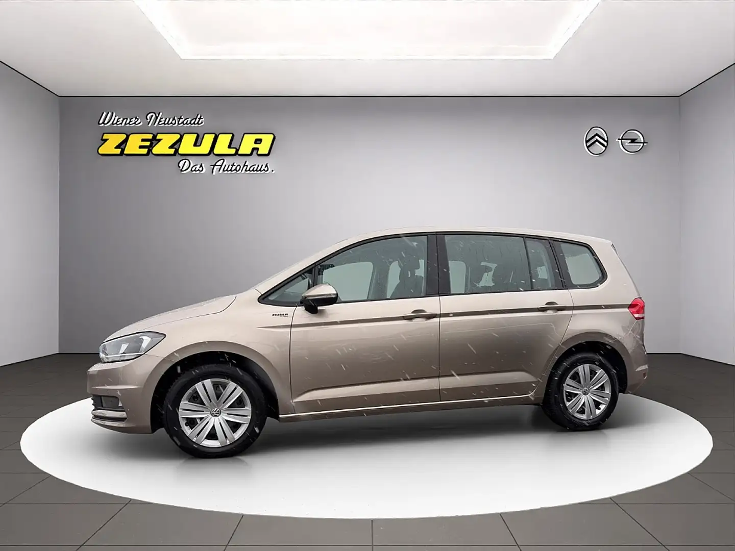 Volkswagen Touran Trendline 1,6 SCR TDI Beige - 2