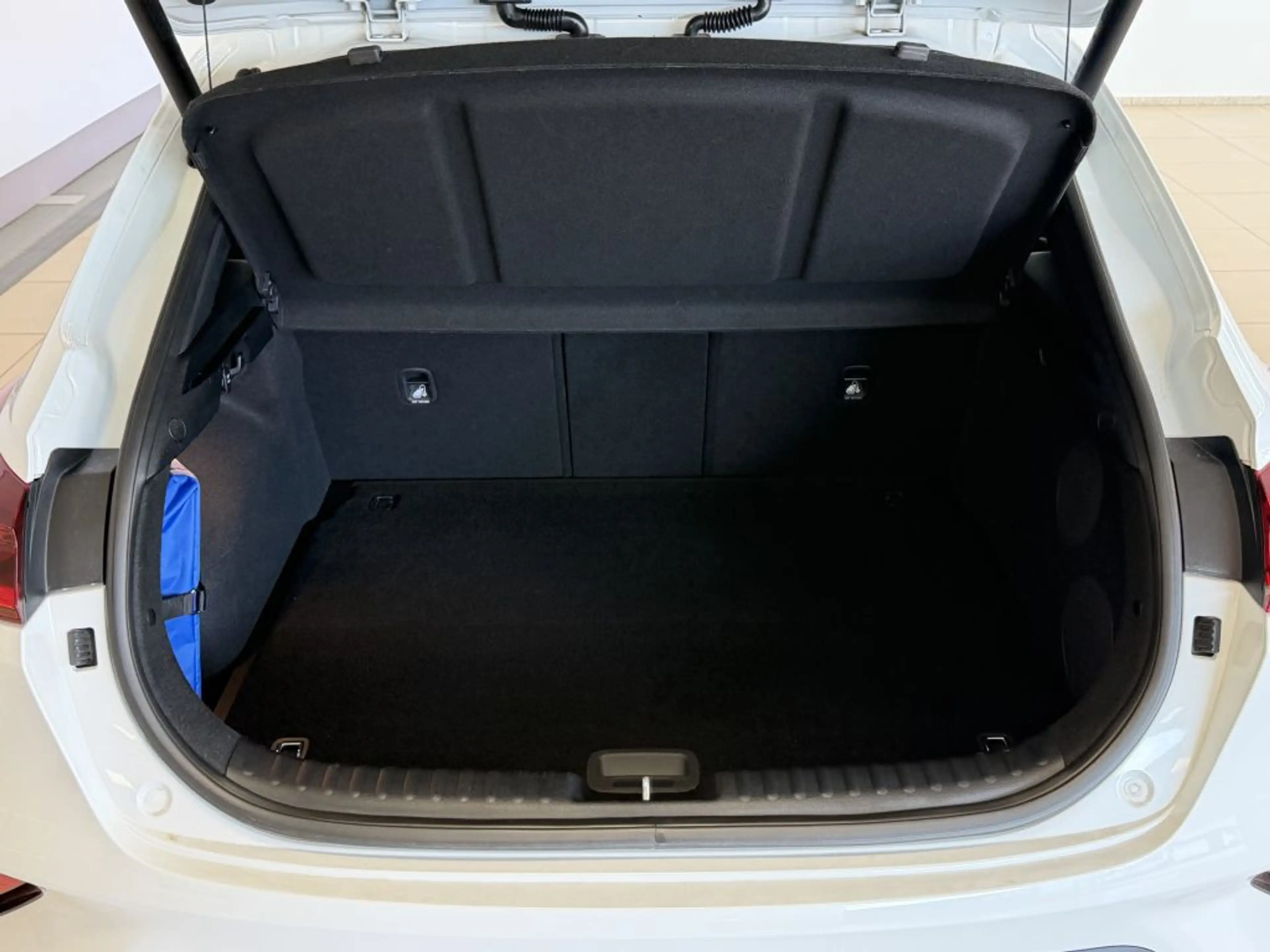 Kia XCeed 1.5 T-GDI OPF DCT7 (48V Mild Hybrid) SPIRIT — photo 14