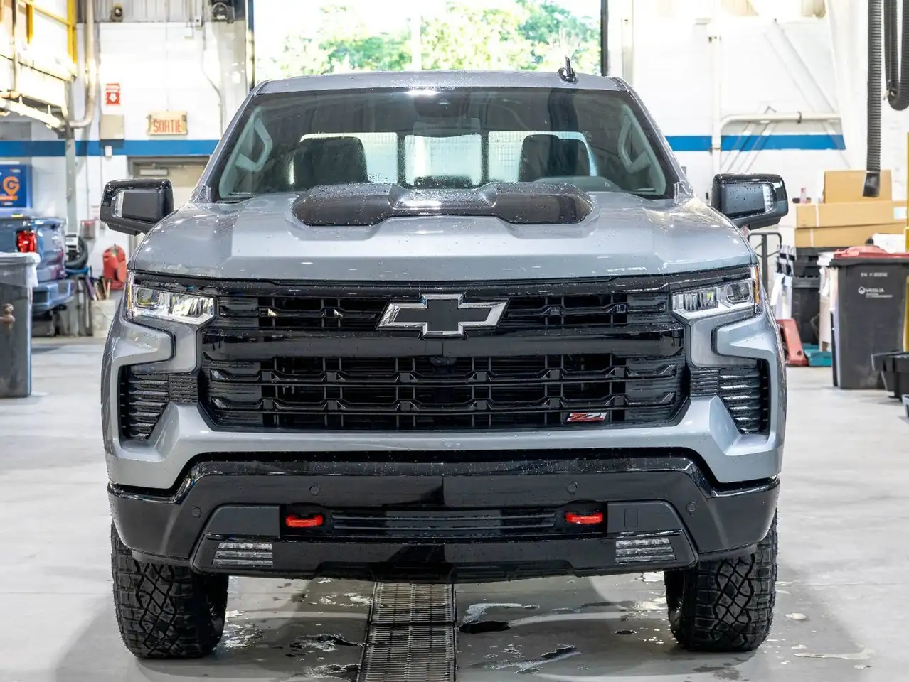 Chevrolet Silverado 1500 снимка Chevrolet Silverado 1500