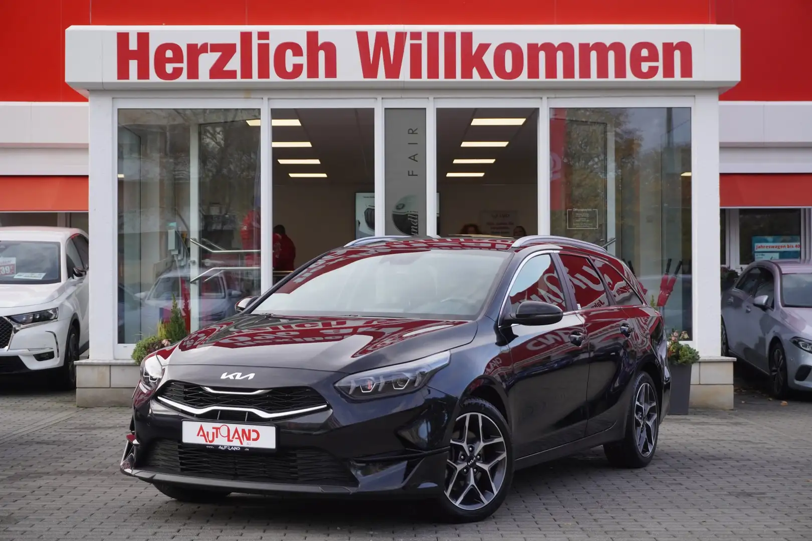 Kia Ceed SW / cee'd SW Ceed SW 1.5 T-GDI LED Navi Kamera Sitzheizung Zwart - 2